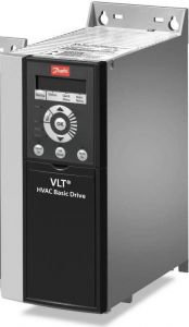 Преобразователь частоты Danfoss VLT HVAC Basic Drive FC 101 0,37 кВт (FC101PK37T4) трехфазный 380В